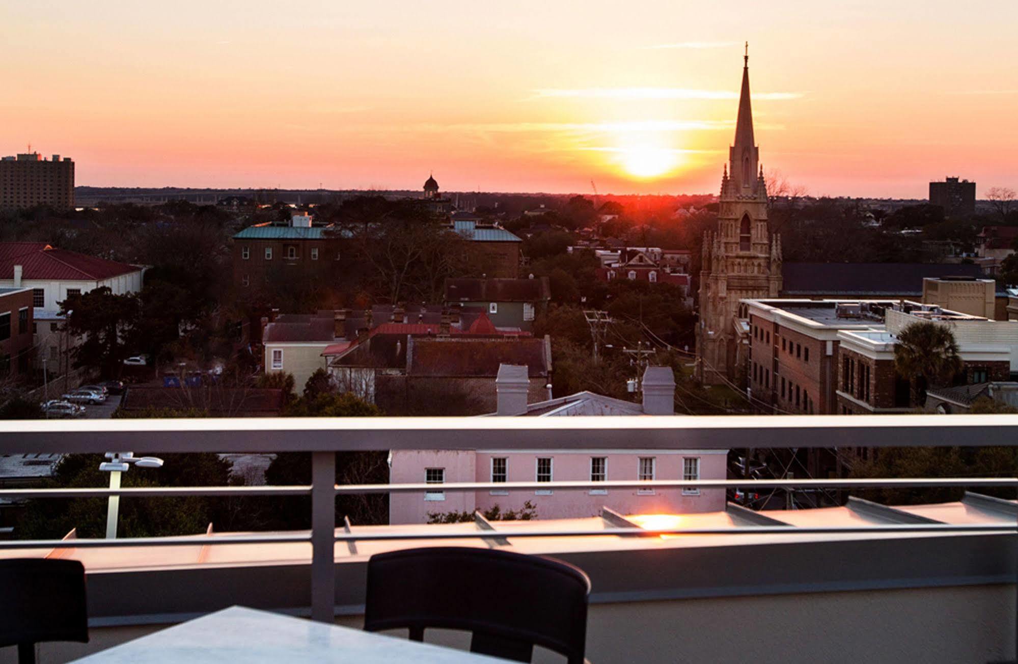 The Restoration Hotel Charleston Exteriör bild